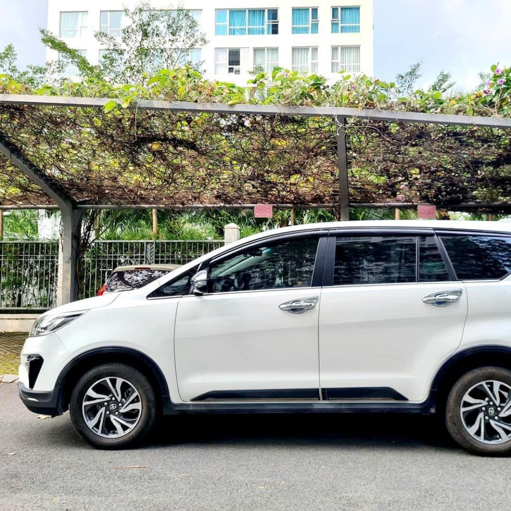 CAR RENTAL PHU QUOC - TOYOTA INNOVA 2020-2021