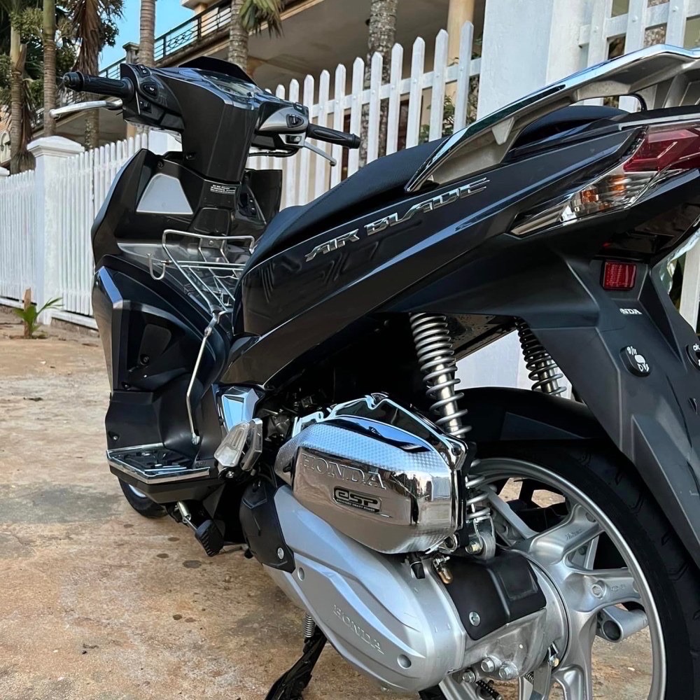 SCOOTER RENTAL PHU QUOC - HONDA AIR BLADE