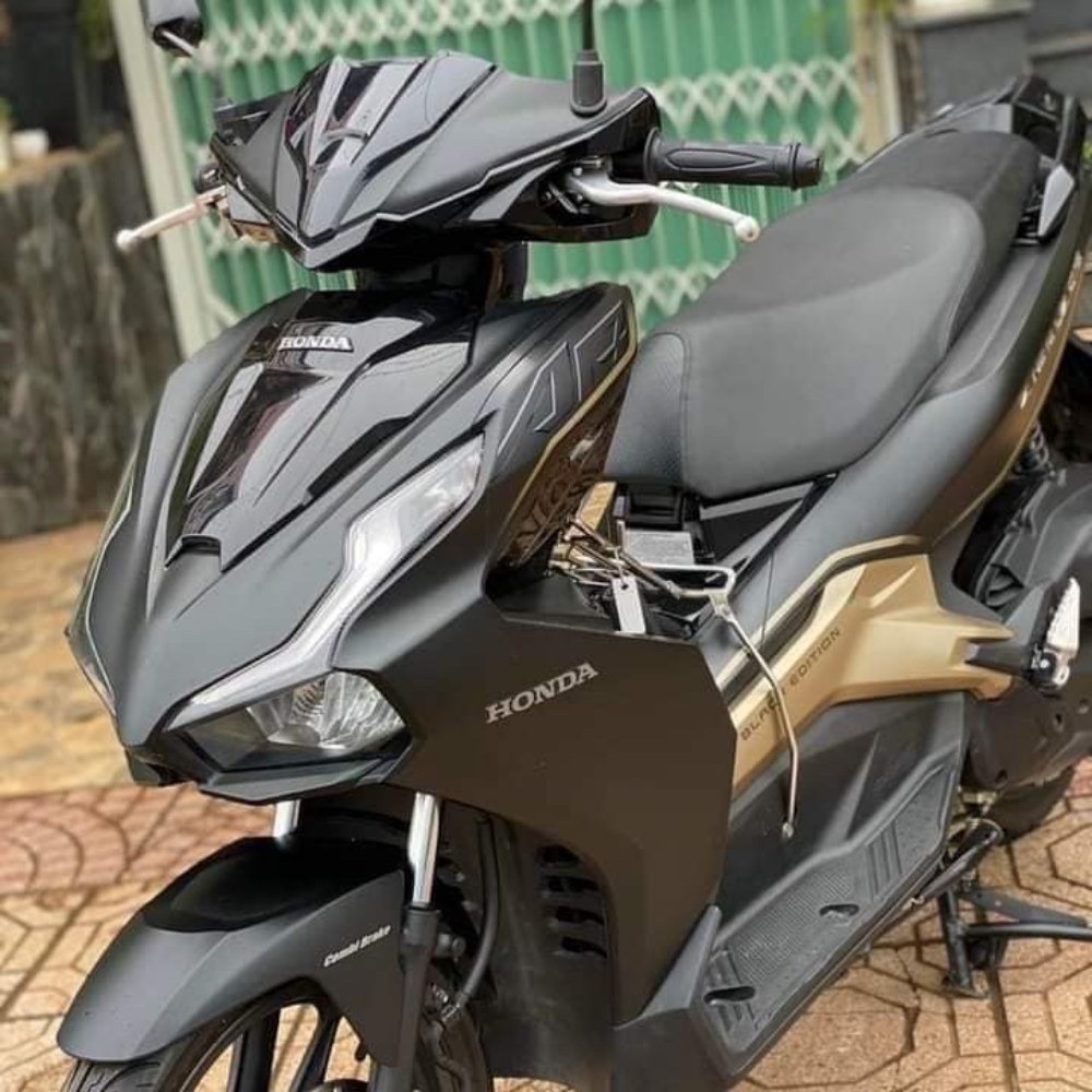 SCOOTER RENTAL PHU QUOC - HONDA AIR BLADE