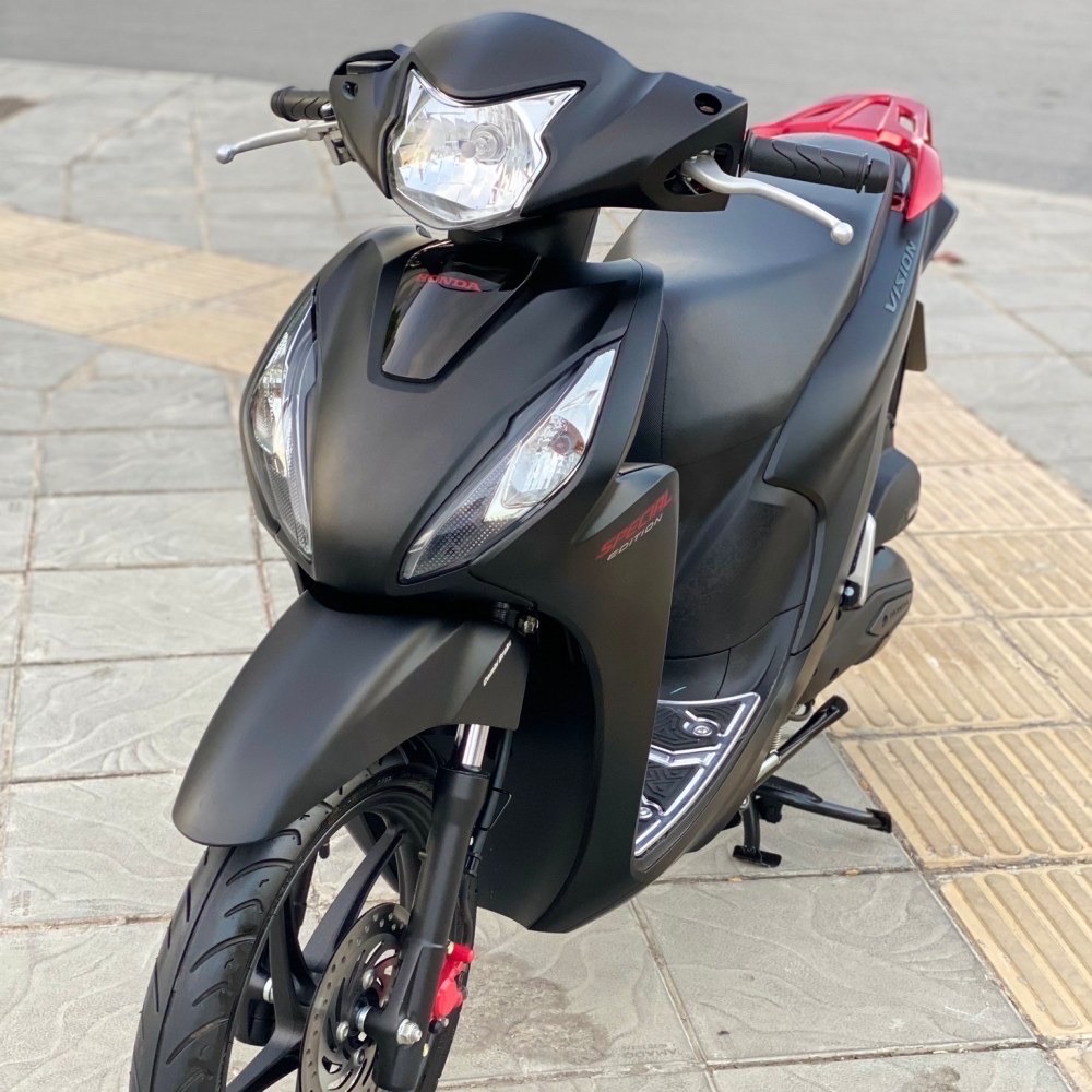 MOTORBIKE RENTAL PHU QUOC - HONDA VISION