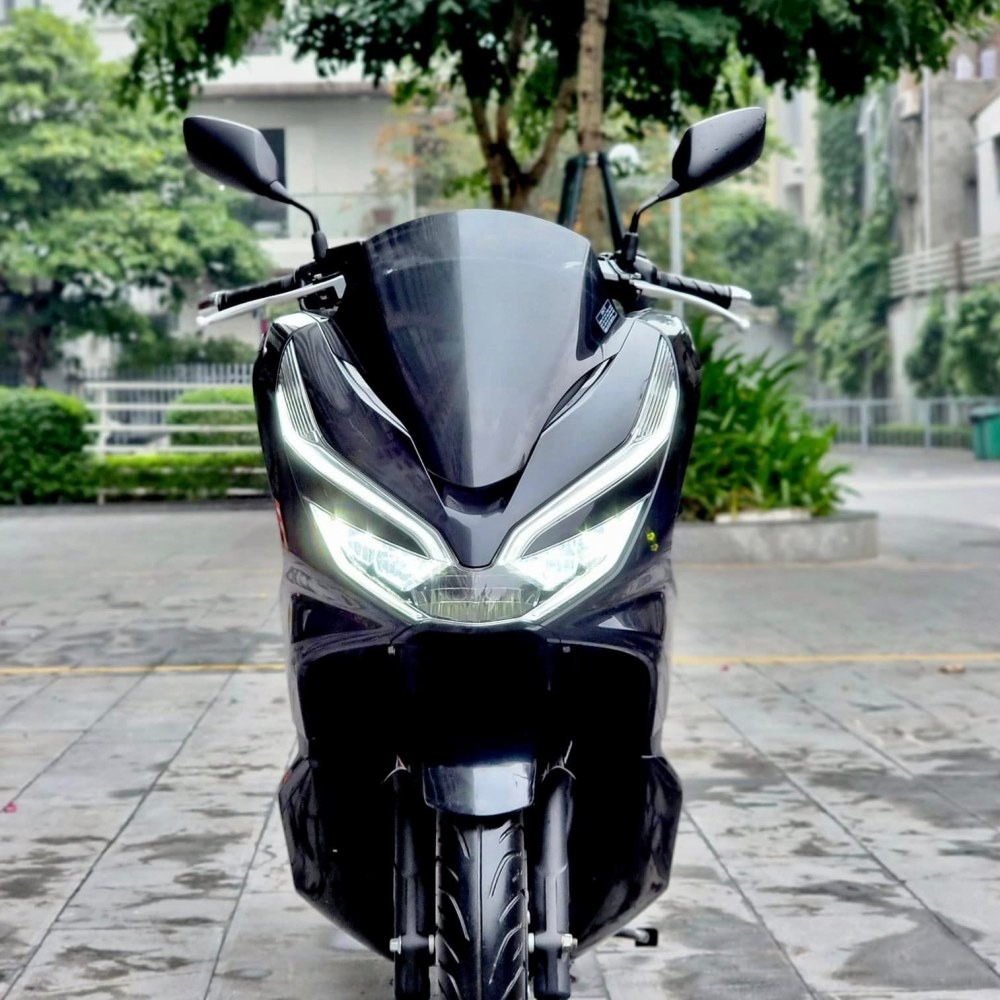 MOTORBIKE RENTAL PHU QUOC - HONDA PCX