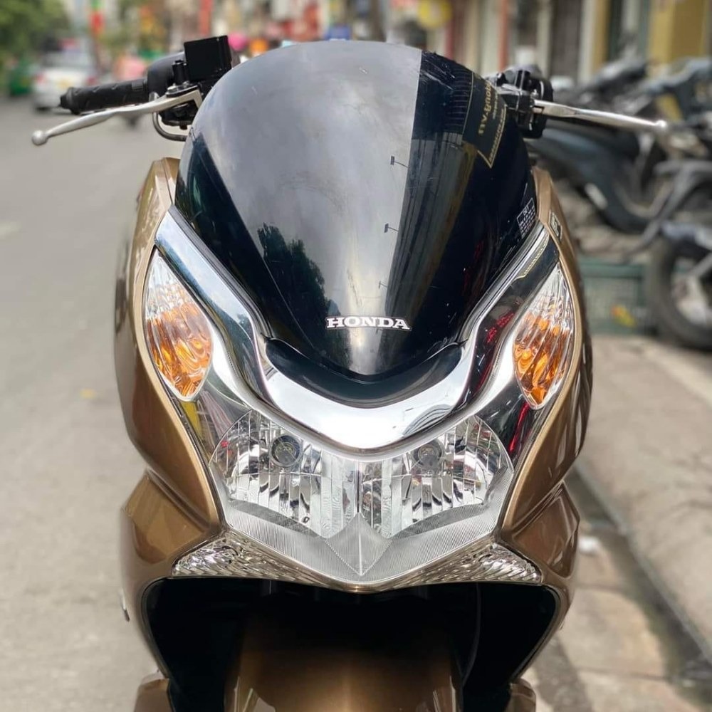 MOTORBIKE RENTAL PHU QUOC - HONDA PCX