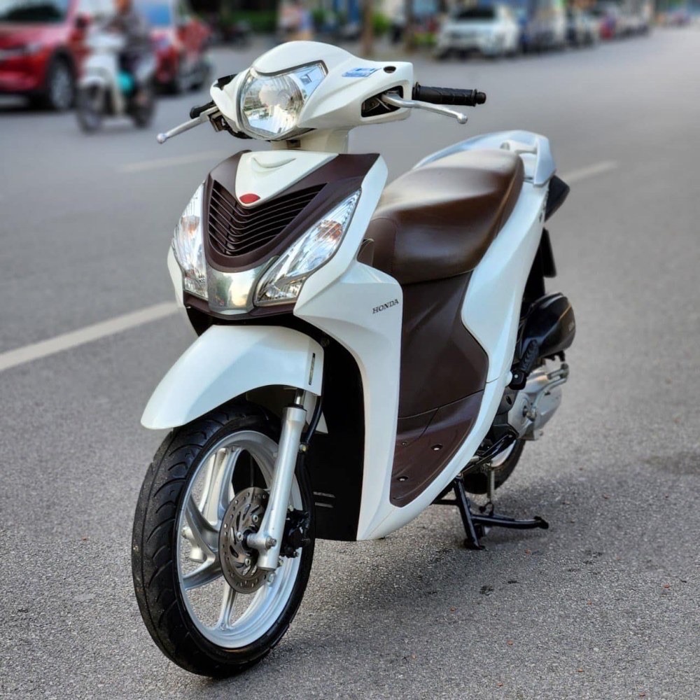 오토바이 대여 PHU QUOC HONDA VISION