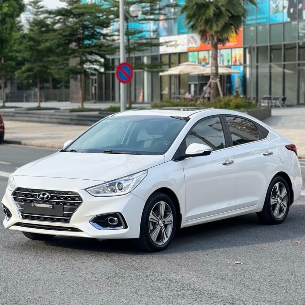 자동차 임대 – HUYNDAI ACCENT 2020 2022