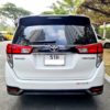자동차 임대 PHU QUOC-TOYOTA INNOVA 2020 2021