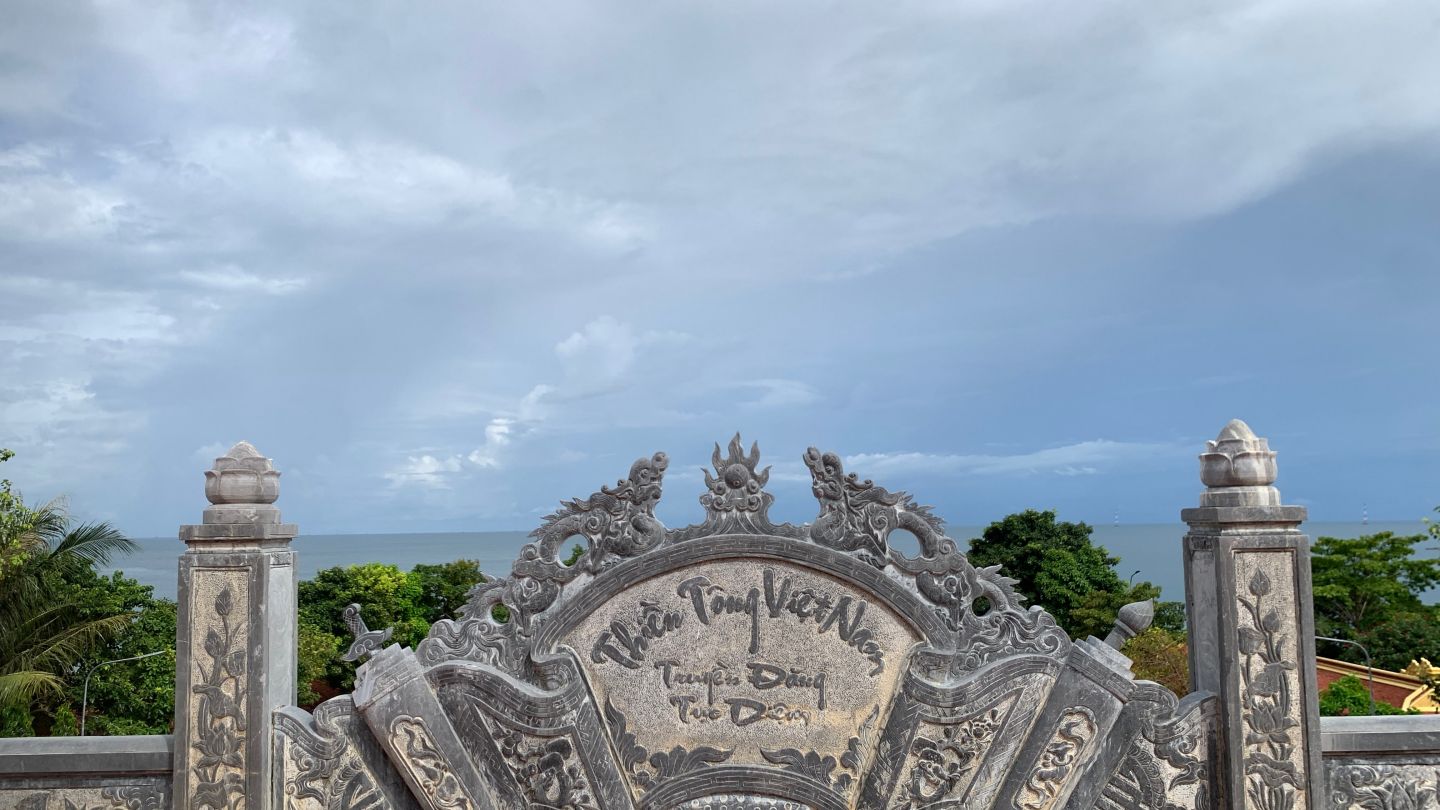 Top view from Phu Quoc Pagoda