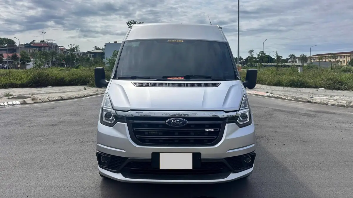 16 Seater Car Rental with Driver 06